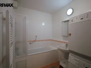 Pronájem bytu 3+kk, Praha - Libeň, Kovanecká, 76 m2