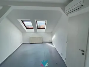Pronájem bytu 2+kk, Teplice, Zemská, 47 m2