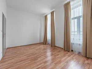 Prodej bytu 2+kk, Praha - Libeň, Sokolovská, 57 m2