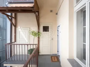 Pronájem bytu 1+kk, Praha - Nové Město, Růžová, 39 m2