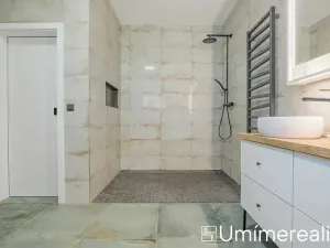 Prodej rodinného domu, Kařez, 161 m2