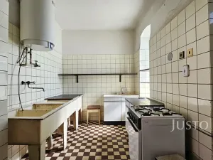 Prodej rodinného domu, Dobev, 180 m2