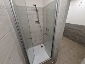 Pronájem obchodního prostoru, Havířov - Bludovice, Těšínská, 450 m2