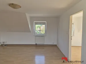 Pronájem bytu 3+1, Kralupy nad Vltavou, Kuzmínova, 60 m2