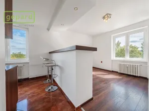 Prodej bytu 2+1, Sokolov, Heyrovského, 50 m2