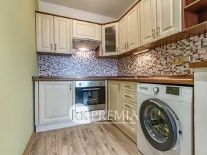 Pronájem bytu 2+kk, Teplice, Trnovanská, 40 m2
