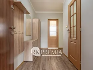 Pronájem bytu 2+kk, Teplice, Trnovanská, 40 m2