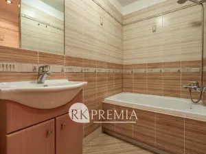 Pronájem bytu 2+kk, Teplice, Trnovanská, 40 m2
