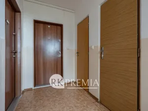 Pronájem bytu 2+kk, Teplice, Trnovanská, 40 m2