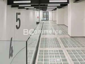 Pronájem kanceláře, Brno, Lazaretní, 380 m2