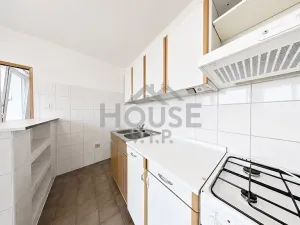 Prodej bytu 2+1, Praha - Černý Most, Cíglerova, 65 m2
