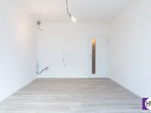 Prodej bytu 1+kk, Praha, Mladoboleslavská, 29 m2