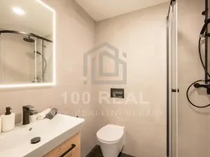 Pronájem bytu 1+kk, Pardubice, třída Míru, 37 m2
