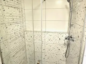 Pronájem bytu 2+kk, Praha - Hlubočepy, Fabiánové, 42 m2