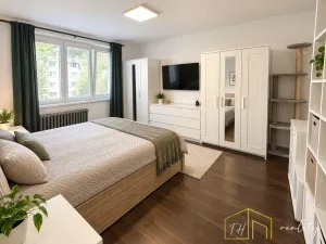 Prodej bytu 2+1, Kadaň, Na Podlesí, 52 m2