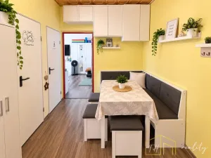 Prodej bytu 2+1, Kadaň, Na Podlesí, 52 m2