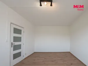 Pronájem bytu 1+1, Hradec Králové - Moravské Předměstí, Sezemická, 33 m2