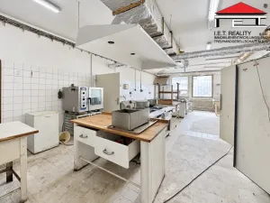 Prodej komerční nemovitosti, Pozořice, Na Městečku, 3138 m2