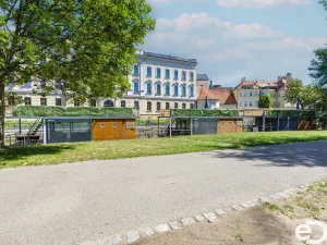 Prodej komerční nemovitosti, České Budějovice, Sokolský ostrov, 70 m2