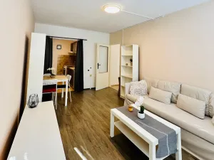 Pronájem bytu 2+kk, Praha - Kamýk, Zimova, 43 m2