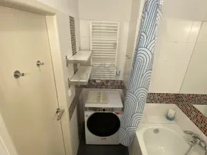 Pronájem bytu 3+kk, Praha - Vinohrady, V Horní Stromce, 75 m2