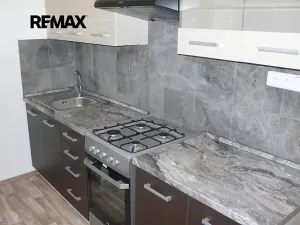 Pronájem bytu 1+1, Kladno, Finská, 43 m2
