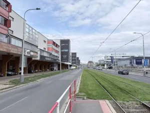 Pronájem bytu 2+kk, Praha - Vysočany, Poděbradská, 50 m2