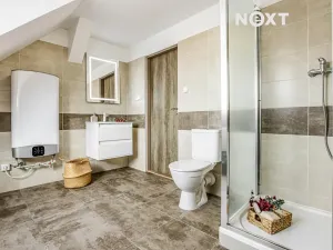 Prodej ubytování, Hluboká nad Vltavou, nám. Čsl. armády, 533 m2