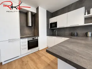 Pronájem bytu 2+kk, Praha, Stočesova, 54 m2