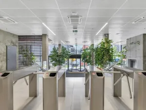 Pronájem kanceláře, Praha - Stodůlky, náměstí Junkových, 2000 m2