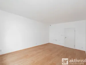 Prodej bytu 1+kk, Plzeň, Měděná, 35 m2