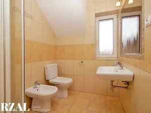 Prodej vícegeneračního domu, Tursko, Ke Statkům, 189 m2
