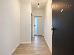 Prodej bytu 1+kk, Praha - Kbely, Mladoboleslavská, 27 m2