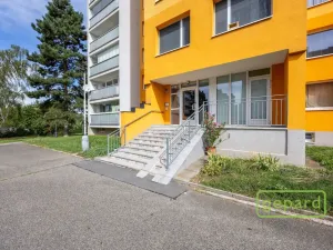Prodej bytu 2+kk, Praha - Komořany, Za sídlištěm, 47 m2
