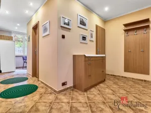 Prodej bytu 2+1, Jáchymov, Na Slovanech, 60 m2