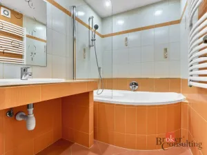 Prodej bytu 2+1, Jáchymov, Na Slovanech, 60 m2