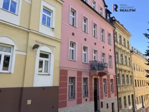 Pronájem bytu 3+1, Karlovy Vary, Kolmá, 81 m2