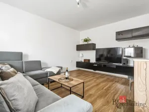 Pronájem rodinného domu, Kosmonosy, Karla Veselého, 107 m2