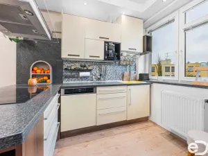 Prodej bytu 3+kk, Hradec Králové - Nový Hradec Králové, Na Občinách, 110 m2