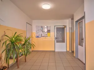 Prodej bytu 2+kk, Praha - Bohnice, Zelenohorská, 37 m2