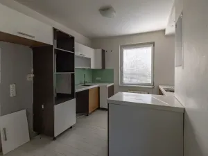 Dražba bytu 4+1, Radonice, Zápská, 108 m2