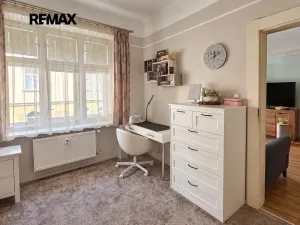 Prodej bytu 2+1, Praha - Vysočany, Zbuzkova, 76 m2