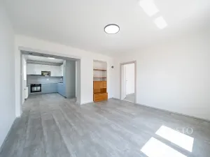 Pronájem bytu 2+1, Třeboň, Nádražní, 56 m2