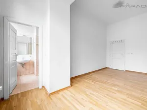 Pronájem bytu 3+1, Praha - Smíchov, Na bělidle, 87 m2