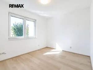 Prodej rodinného domu, Popovičky, Petrovy Vrchy, 108 m2