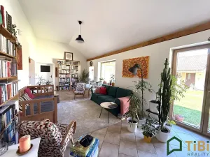 Prodej rodinného domu, Kozlany, 200 m2