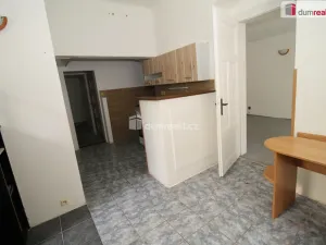 Pronájem bytu 2+1, Mariánské Lázně, Hlavní třída, 67 m2