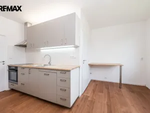 Pronájem bytu 3+1, Hejnice, Sídliště, 62 m2