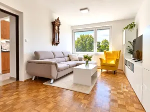 Prodej bytu 3+1, Písek - Budějovické Předměstí, Otakara Jeremiáše, 67 m2
