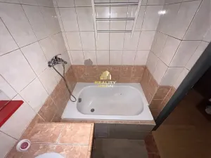 Prodej bytu 2+1, Žatec, Hájkova, 51 m2